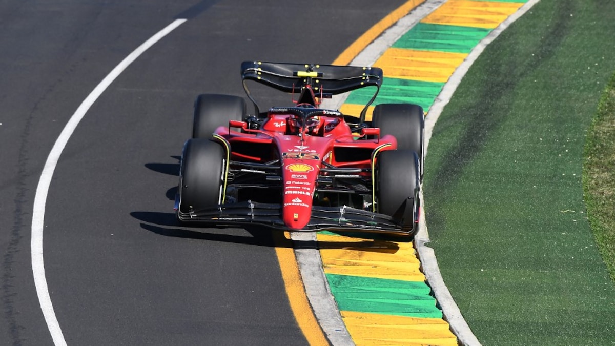 Australian GP: Carlos Sainz Outguns Ferrari Teammate Charles Leclerc In 1st Melbourne Practice