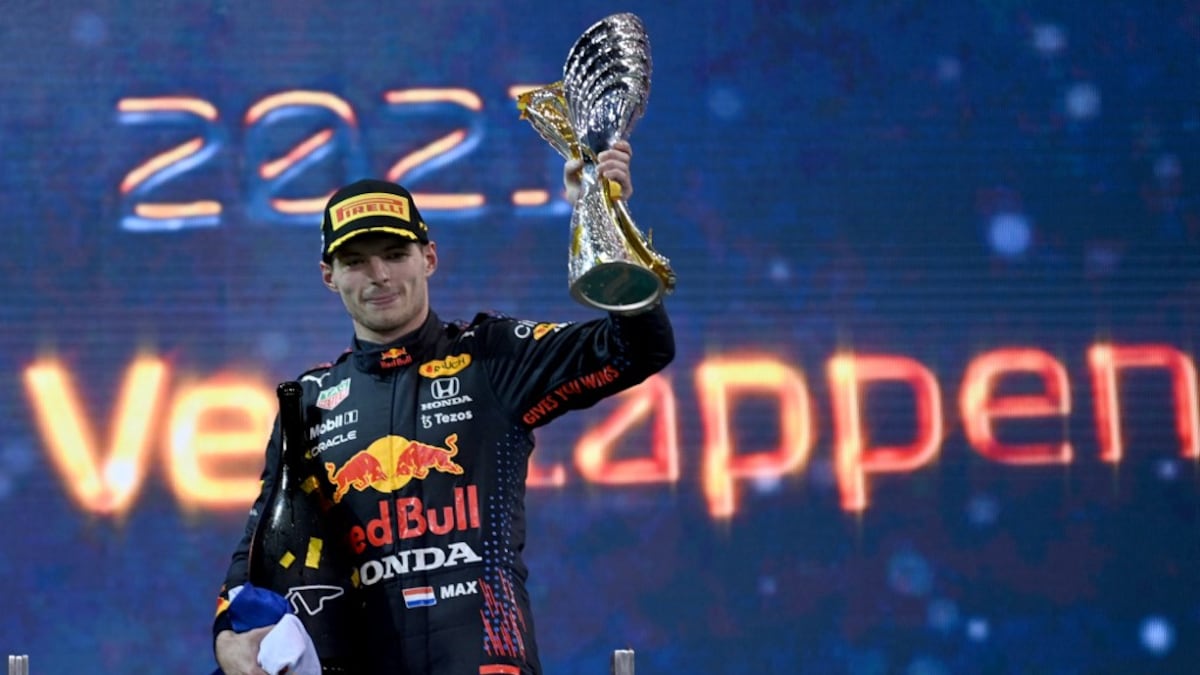 Best Memes On Twitter After Max Verstappen’s Controversial F1 World Title Triumph