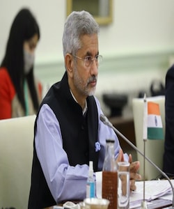 India probably buys less oil from Russia in month that what Europe does in afternoon: Jaishankar