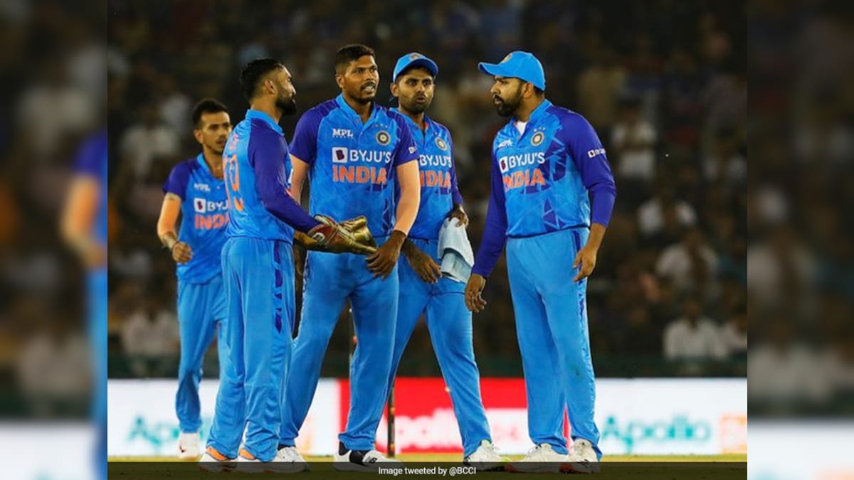 “Death Bowling Is Exposed”: Stars Lash Out After Indian Bowlers’ Poor Show vs Australia in first T20I