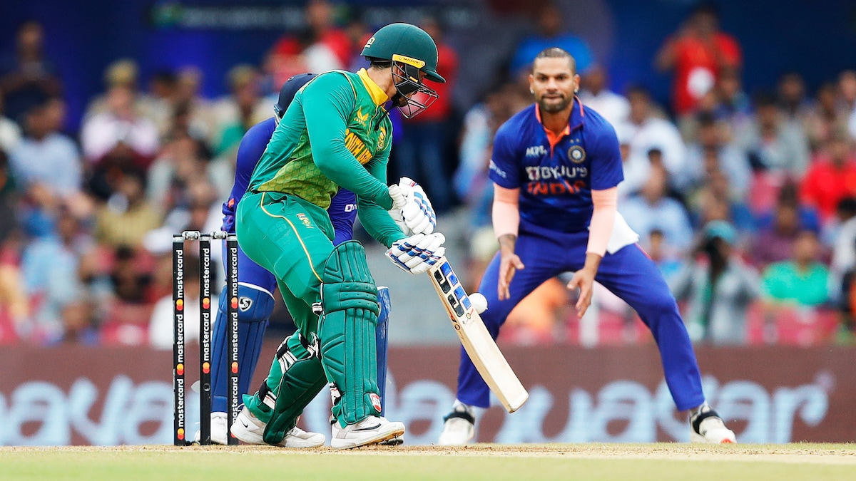 India vs South Africa, 1st ODI Live Updates: Quinton De Kock Falls For 48, South Africa Go Four Down vs India
