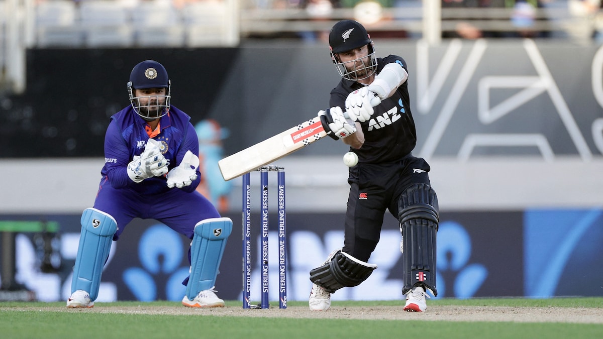 India vs New Zealand LIVE Score, 1st ODI: Kane Williamson, Tom Latham Hit 50s; NZ On Top In 306 Chase vs India