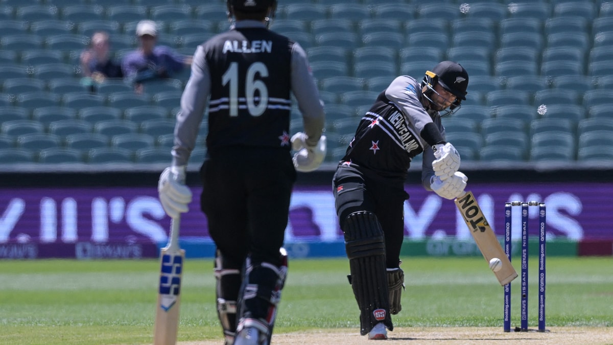 NZ vs PAK, T20 World Cup 2022, LIVE Updates: Devon Conway Run-Out For 21; New Zealand 2 Down vs Pakistan In SF