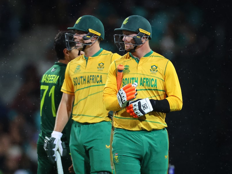 T20 World Cup, Pakistan vs South Africa, Live Score: Pakistan Defeat South Africa By 33 Runs After DLS Method