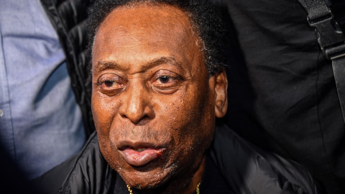 Brazil Legend Pele To Spend Christmas In Hospital As Cancer Worsens