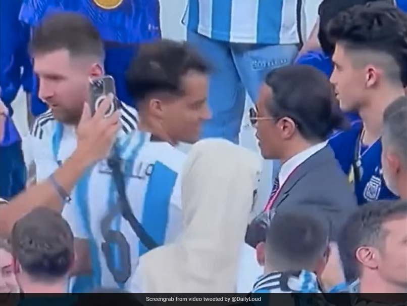Did Lionel Messi Ignore Celebrity Chef Salt Bae During World Cup Celebrations? Watch