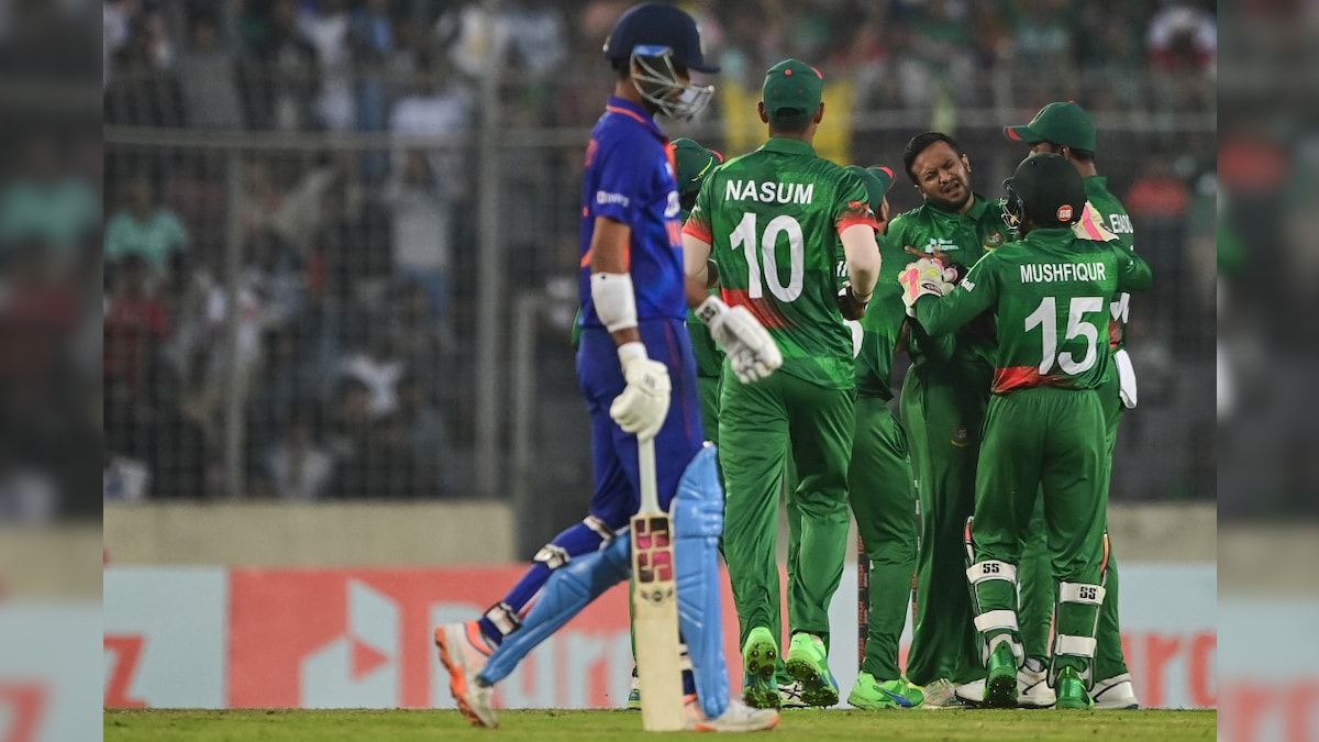 India vs Bangladesh Live Score, 2nd ODI: Shakib Al Hasan Strikes As India Go 3 Down In Chase vs Bangladesh