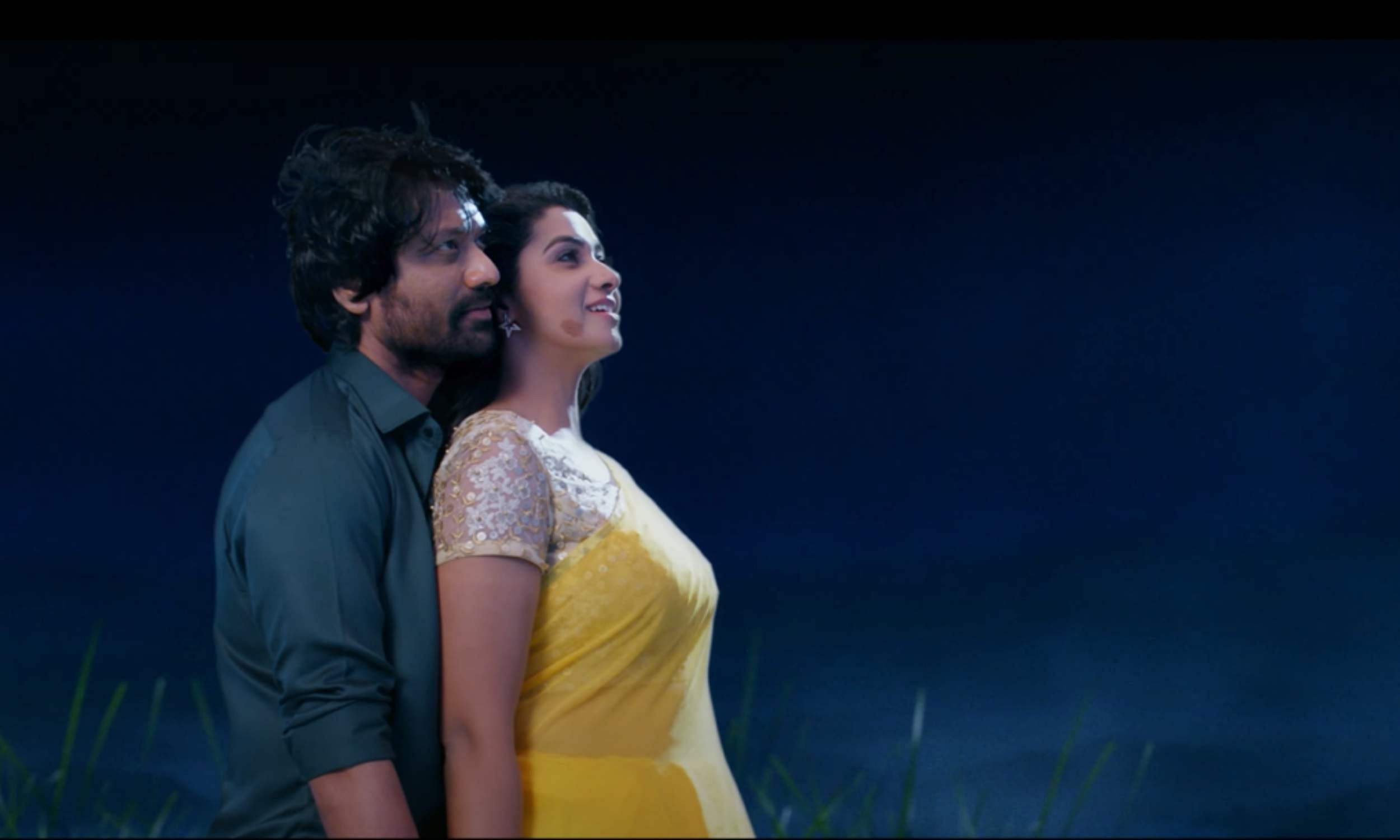 Mudhal Muththam video song from Bommai out