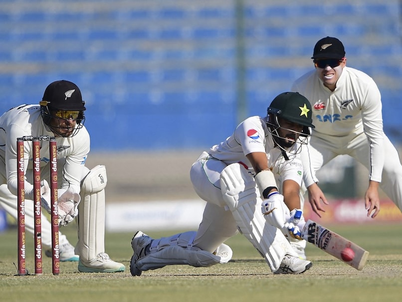 Pakistan vs New Zealand, 2nd Test, Day 3 Live Score: Saud Shakeel, Sarfaraz Ahmed Steady Pakistan At Tea vs New Zealand