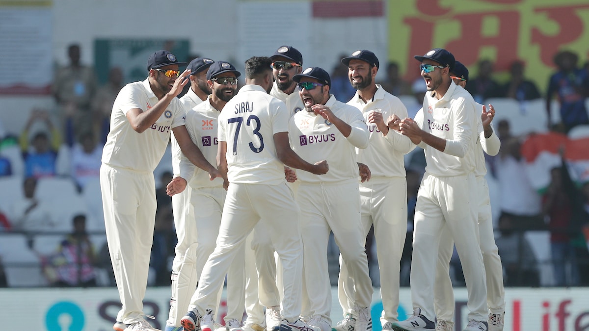 India vs Australia, 2nd Test Day 1 Live Score: No Early Success For India, Australia Unscathed