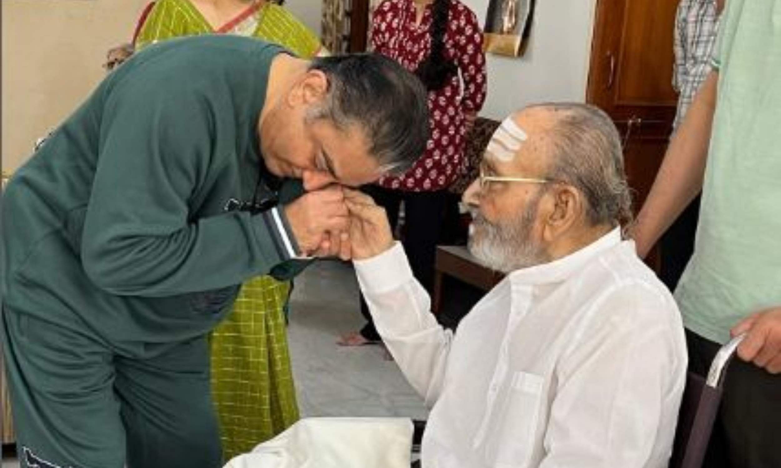 Kamal Haasan pays tribute to K Viswanath: His art will be celebrated beyond his lifetime and reign