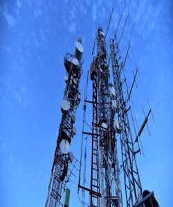 Telcos#39; body COAI bats for more 5G spectrum; says mid band 6GHz airwaves needed for optimum service quality, costs