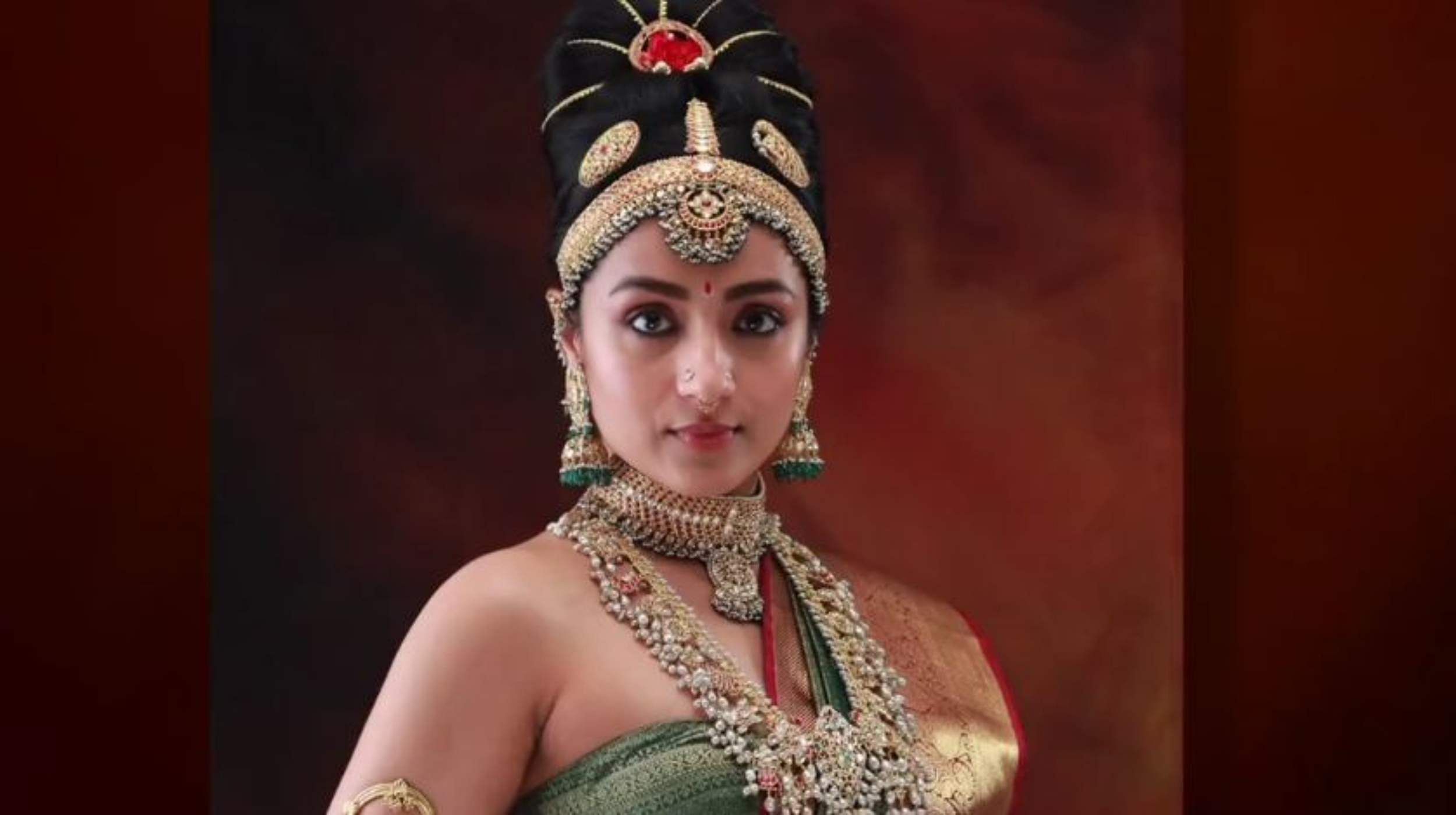 Here's a sneak peek into creating Trisha's Kundavai look for Ponniyin Selvan