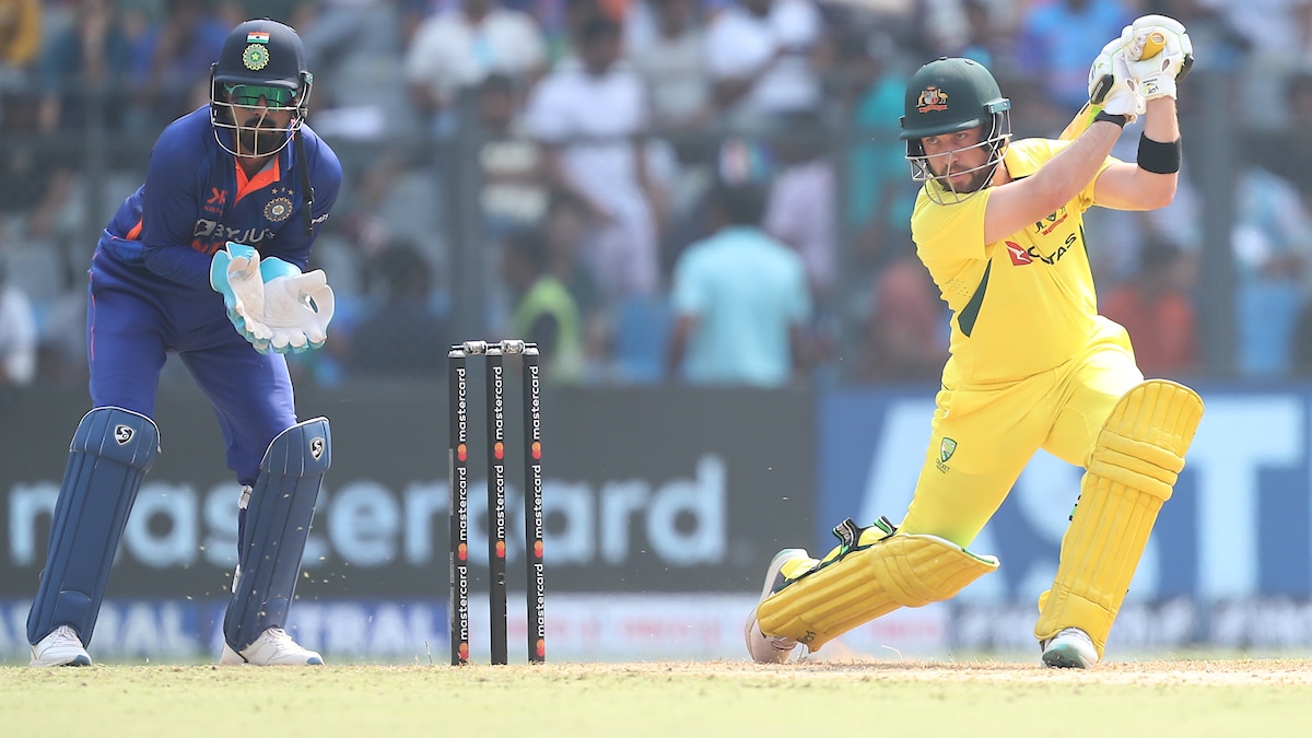 India vs Australia Live Score, 1st ODI: Kuldeep Yadav Removes Marnus Labuschagne As Australia Go 4 Down vs India