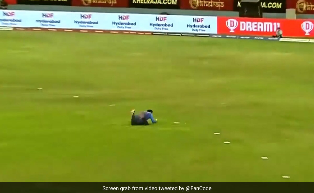 “Vintage”: Watch – Mohammad Kaif Turns Back The Clock With Two Stunning Catches In Legends League Cricket