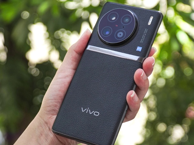 Vivo X90 Pro Review: The New Camera King?