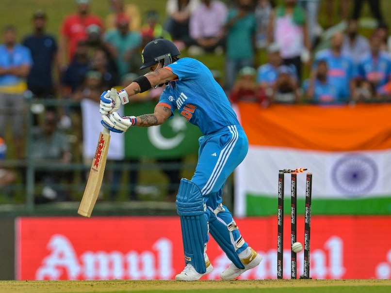 Asia Cup Live Cricket Score: India (Ind) vs (Pak) Pakistan: India vs Pakistan Live Score: India lose Rohit Sharma, Shubman Gill in quick succession