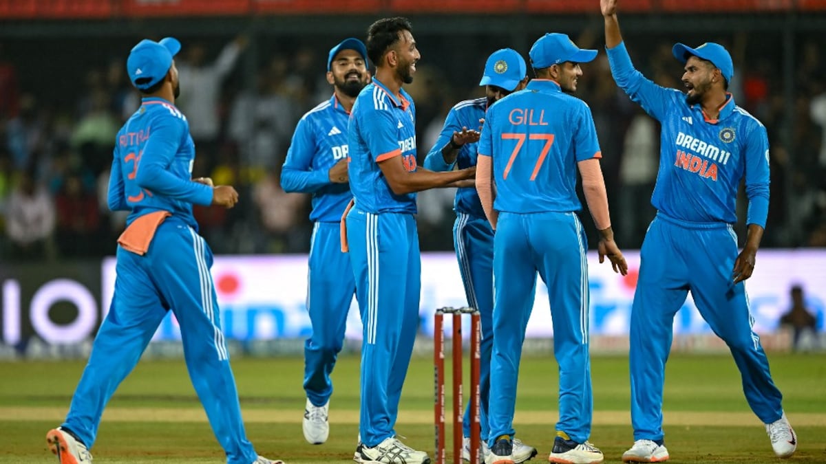 India vs Australia Live Score, 2nd ODI: India Eye More Wickets After Prasidh Krishna’s Twin Strikes