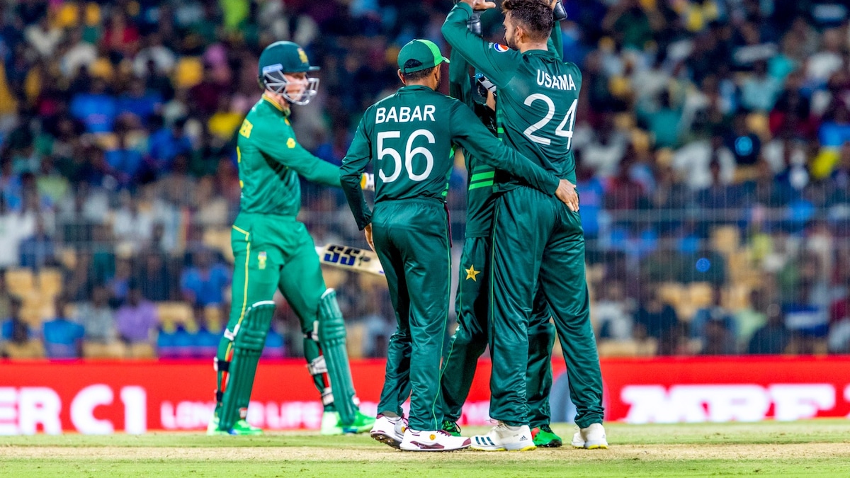 Pakistan Coach Blames ‘Foreign Conditions’ In India For Cricket World Cup Debacle