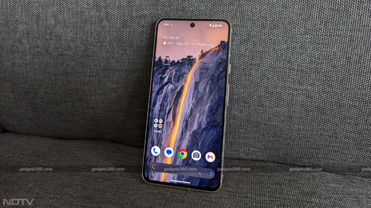 Google Pixel 8 Review: What’s New and Should You Buy One?