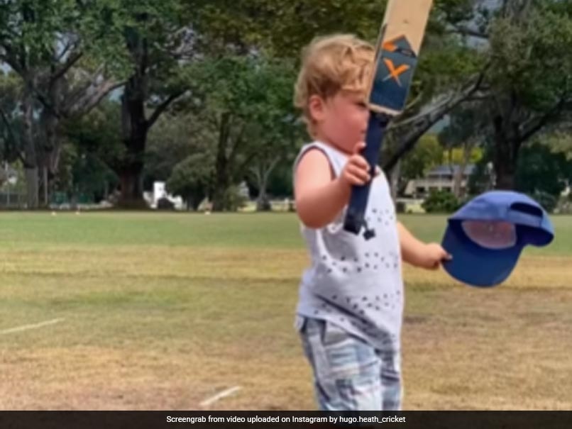 “Rs 25.7 Crore CSK Batter”: Internet Reacts On Viral 3-Year-Old Australian Boy’s Batting Video. Watch