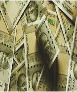 Rupee rises 7 paise to close at 82.91 against US dollar