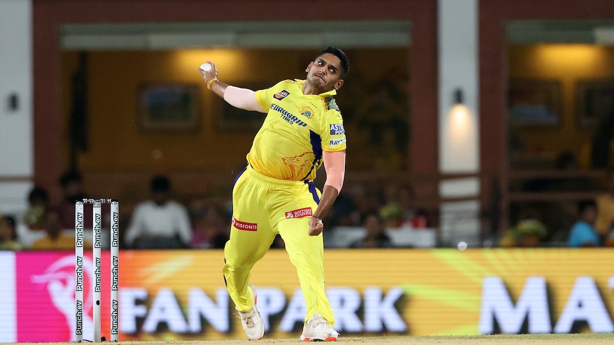 CSK vs SRH Live Score, IPL 2024: Wicketkeeper MS Dhoni’s Dive In Vain As SRH Star Gets Four