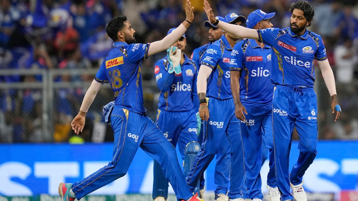 IPL Playoffs Qualification Scenario: Hardik Pandya’s MI May Be Knocked Out Today. Here’s How